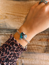 Load image into Gallery viewer, Kingman/White Buffalo Heart Bracelet
