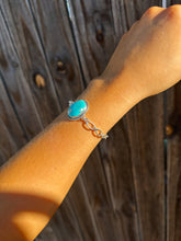 Load image into Gallery viewer, Campitos Turquoise Bracelet
