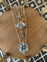 Load image into Gallery viewer, Golden Hills &amp; Pearl Cluster Necklace
