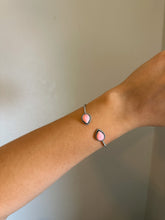 Load image into Gallery viewer, Pink Conch Reverse Cuff
