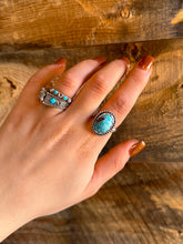 Load image into Gallery viewer, Mexican Turquoise Oval Ring
