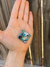 Load image into Gallery viewer, White Buffalo &amp; Kingman Statement Necklace

