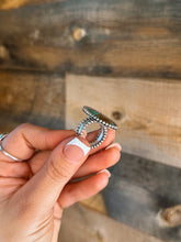 Load image into Gallery viewer, Beaded Kingman Thick Band Ring
