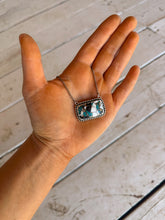Load image into Gallery viewer, White Buffalo &amp; Kingman Chunky Bar Necklace
