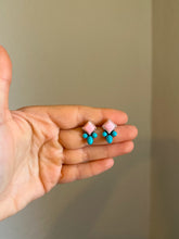 Load image into Gallery viewer, Pink Conch &amp; Kingman Studs
